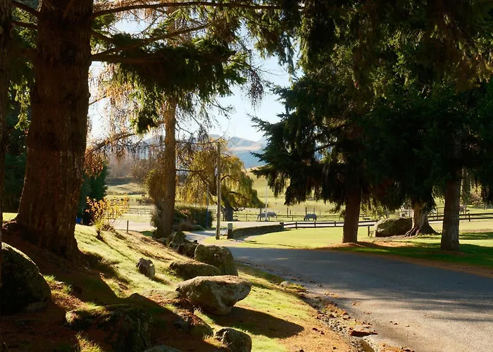 Sundale Maru Lodge Wanaka
